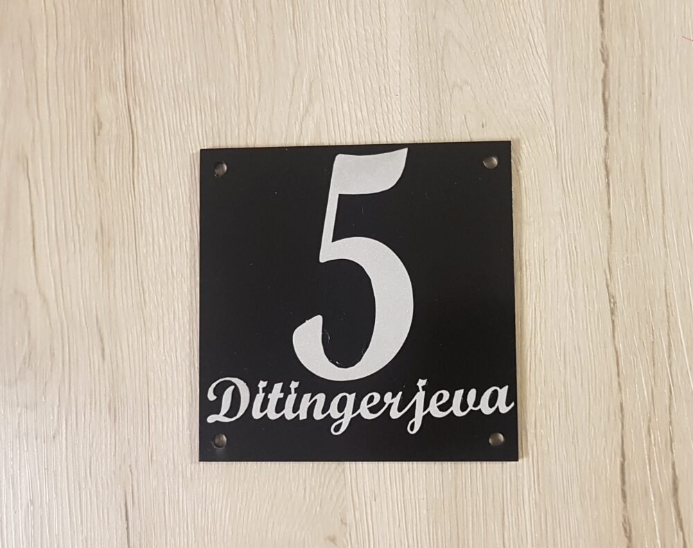 hišna številka 2 hišne številke po meri gravis.si