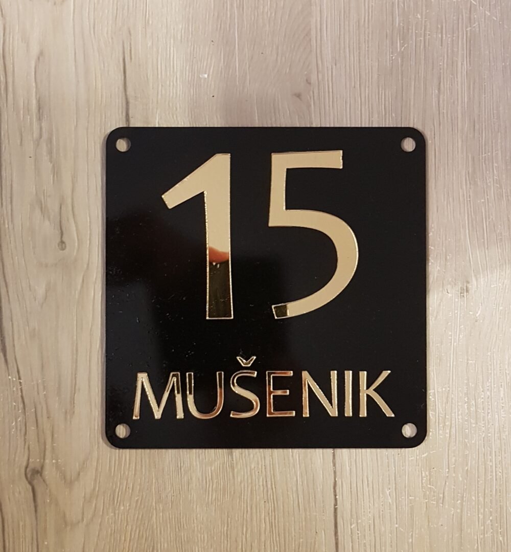 hišna številka 4 hišne številke po meri gravis.si